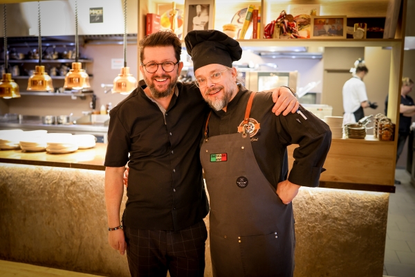 ZLATÁ ÉRA GRANDHOTELŮ  Legendární hotely, slavní&nbsp;hosté a ikonická jídla